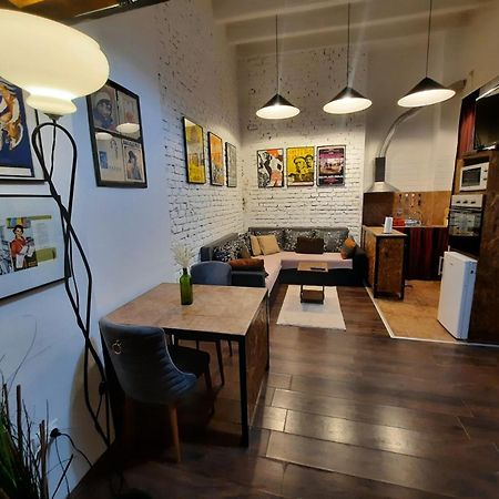 Authentic Belgrade Centre Hostel - Only Private Rooms Ngoại thất bức ảnh