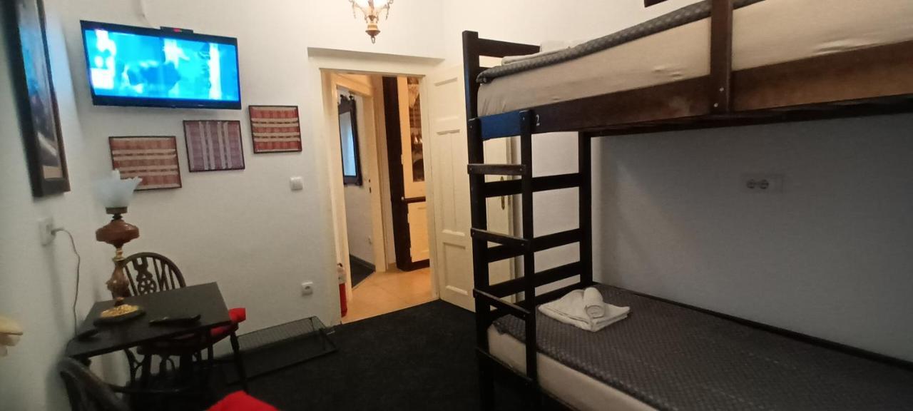 Authentic Belgrade Centre Hostel - Only Private Rooms Ngoại thất bức ảnh