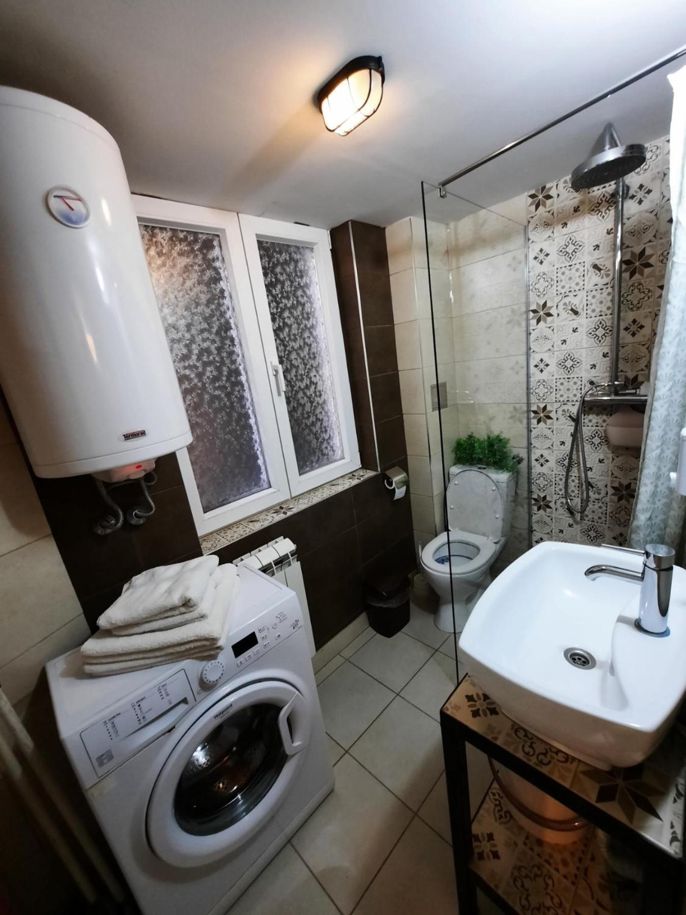 Authentic Belgrade Centre Hostel - Only Private Rooms Ngoại thất bức ảnh